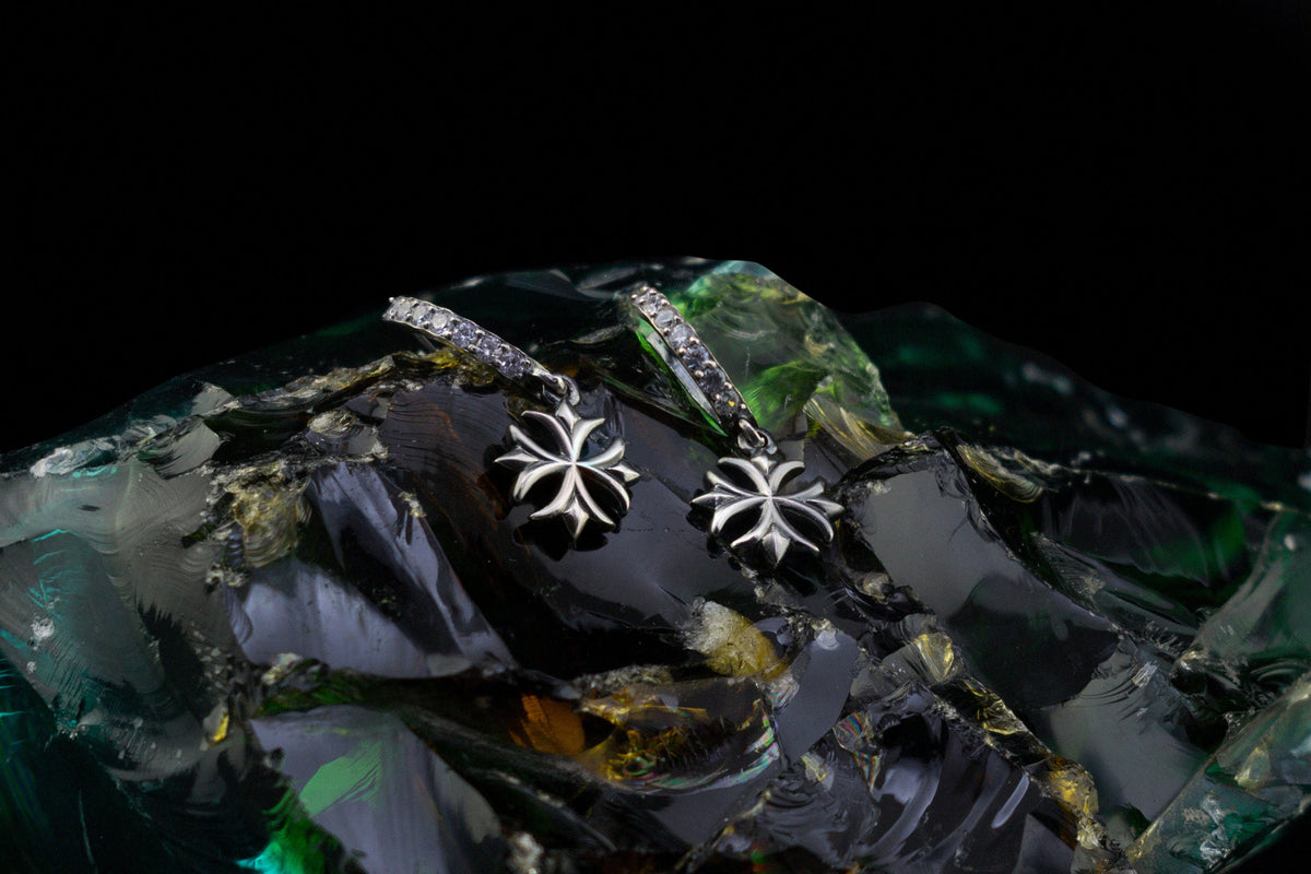 Crystal Maltese Cross earrings in 925 sterling silver with sparkling cubic zirconia details