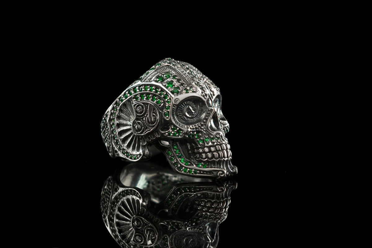 Green stone sugar skull ring, other side profile with reflection
