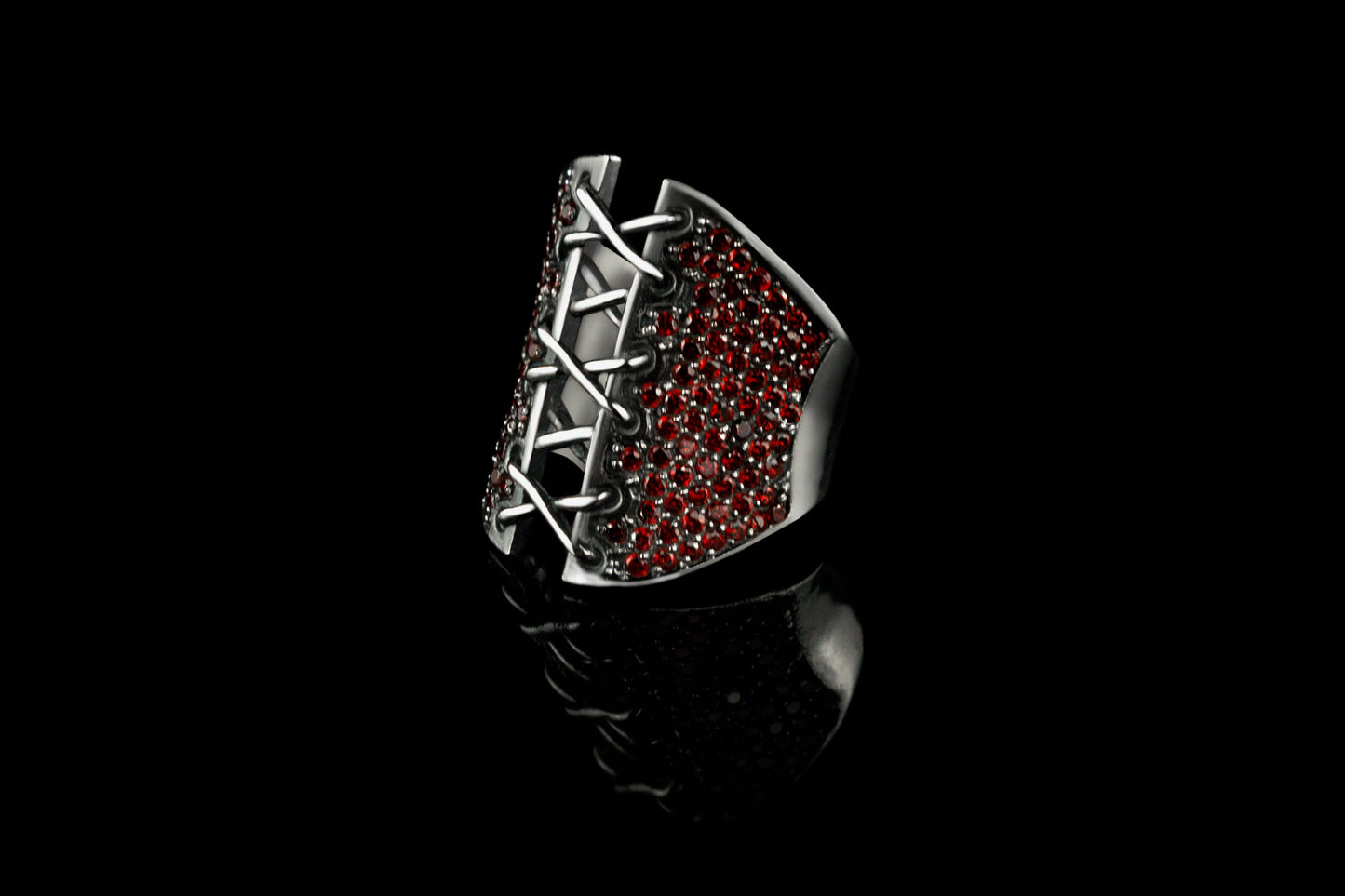 Corset Ring with red gemstones