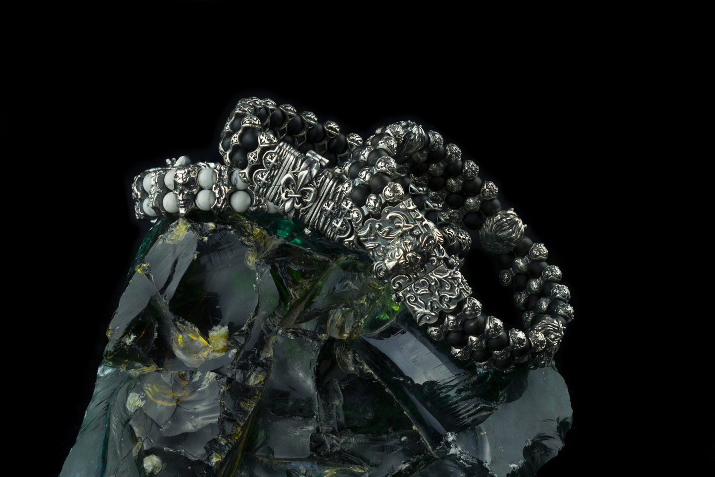 Men beaded bracel, Black bracelet, Agate beads, Sterling silver Savage Rock