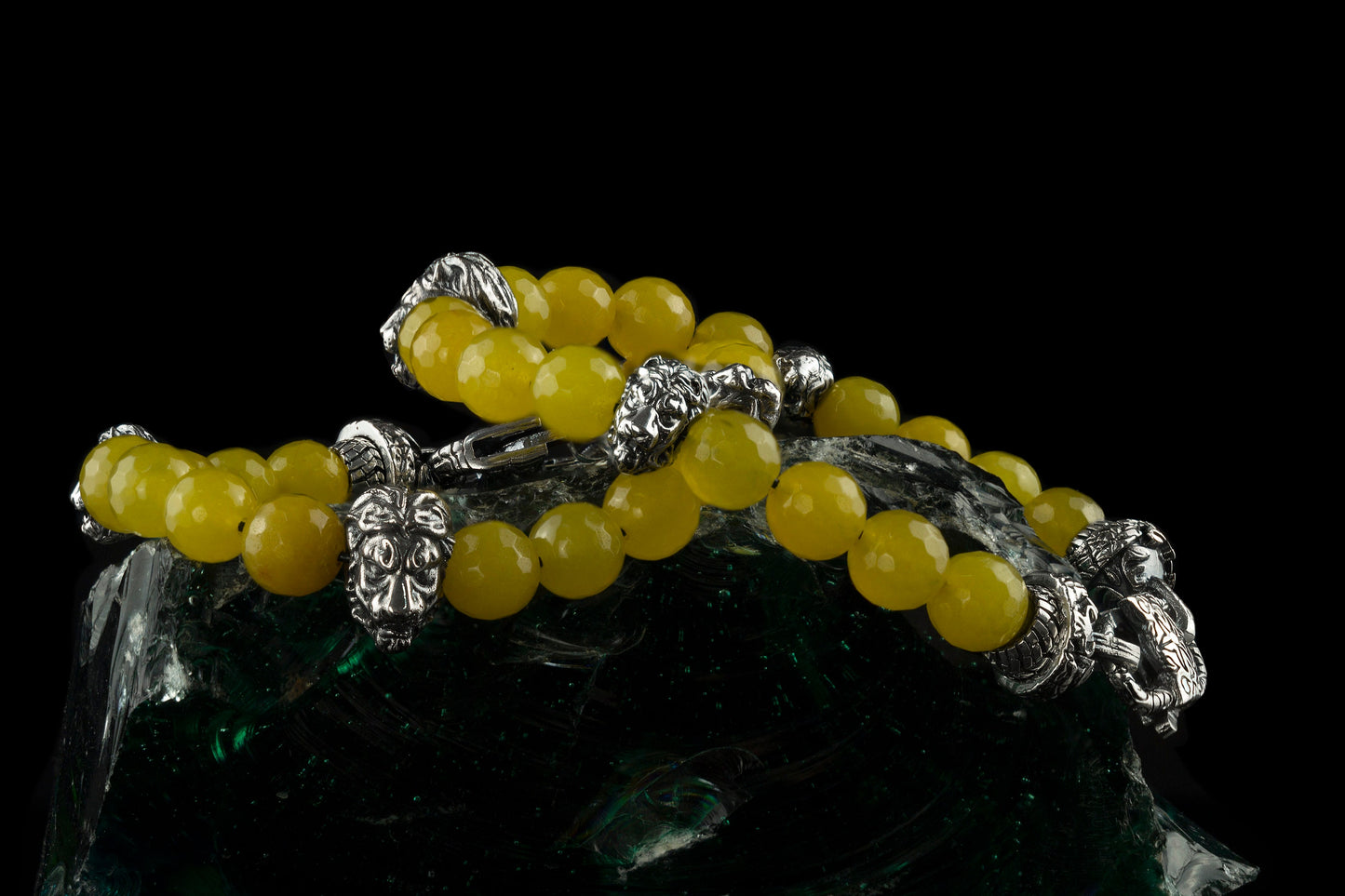 Lion bracelet Silver beaded bracelet with silver Yellow agate