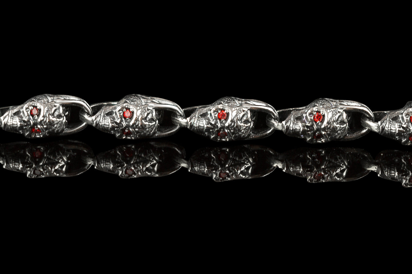 Skull bracelet Silver skull bracelet