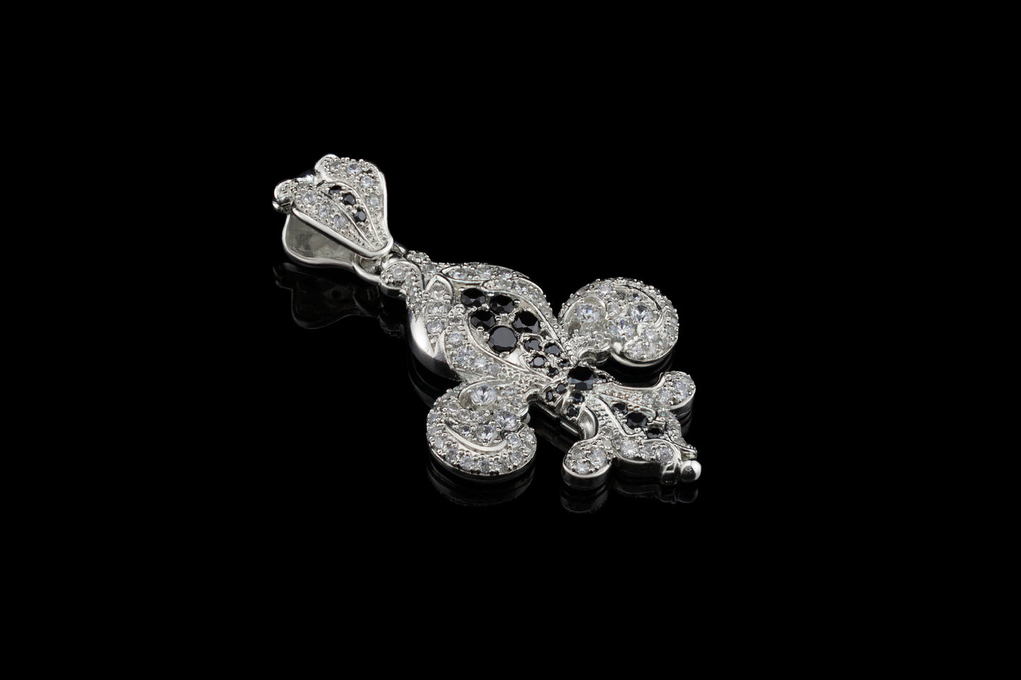 Fleur de Lis silver  pendant Mary Gemstones silver pendant Black and white gems