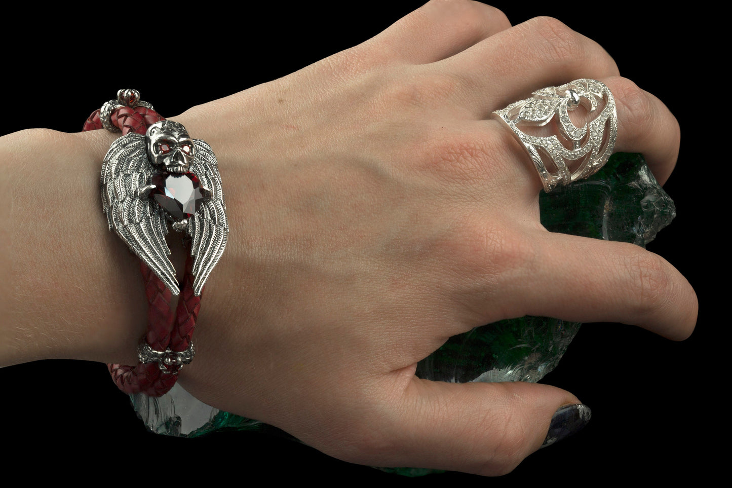 Skull women's bracelet Silver skull bracelet with red leather Skull with wings