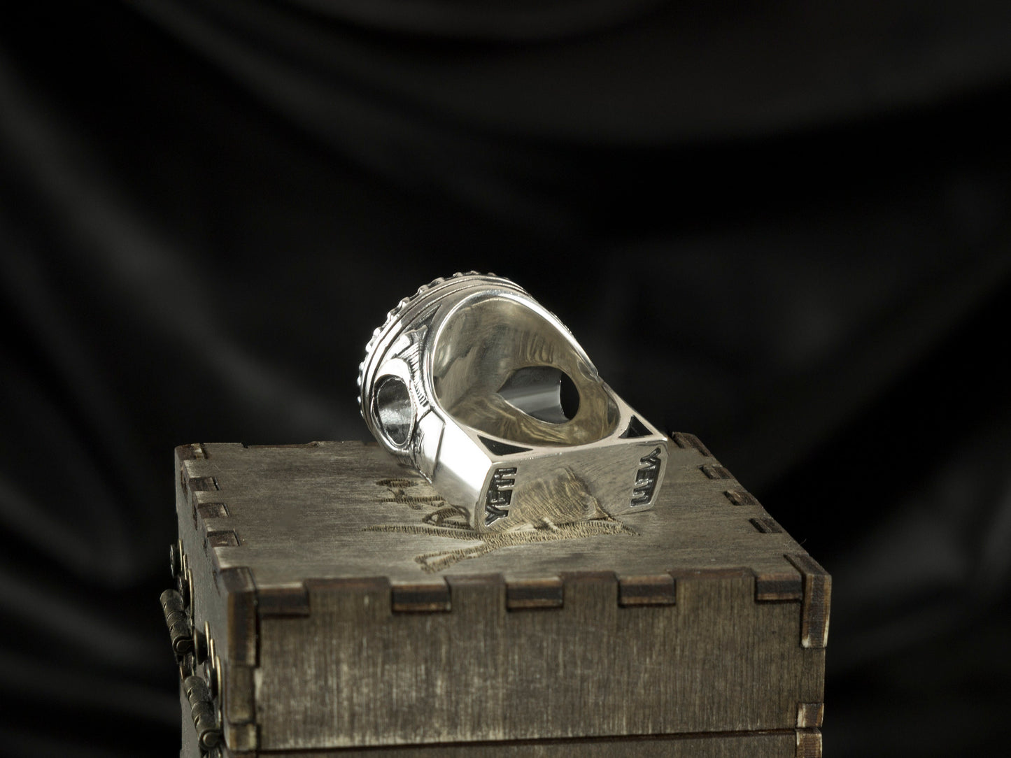 Silver skull ring Biker's ring  Huge skull ring Gift for biker