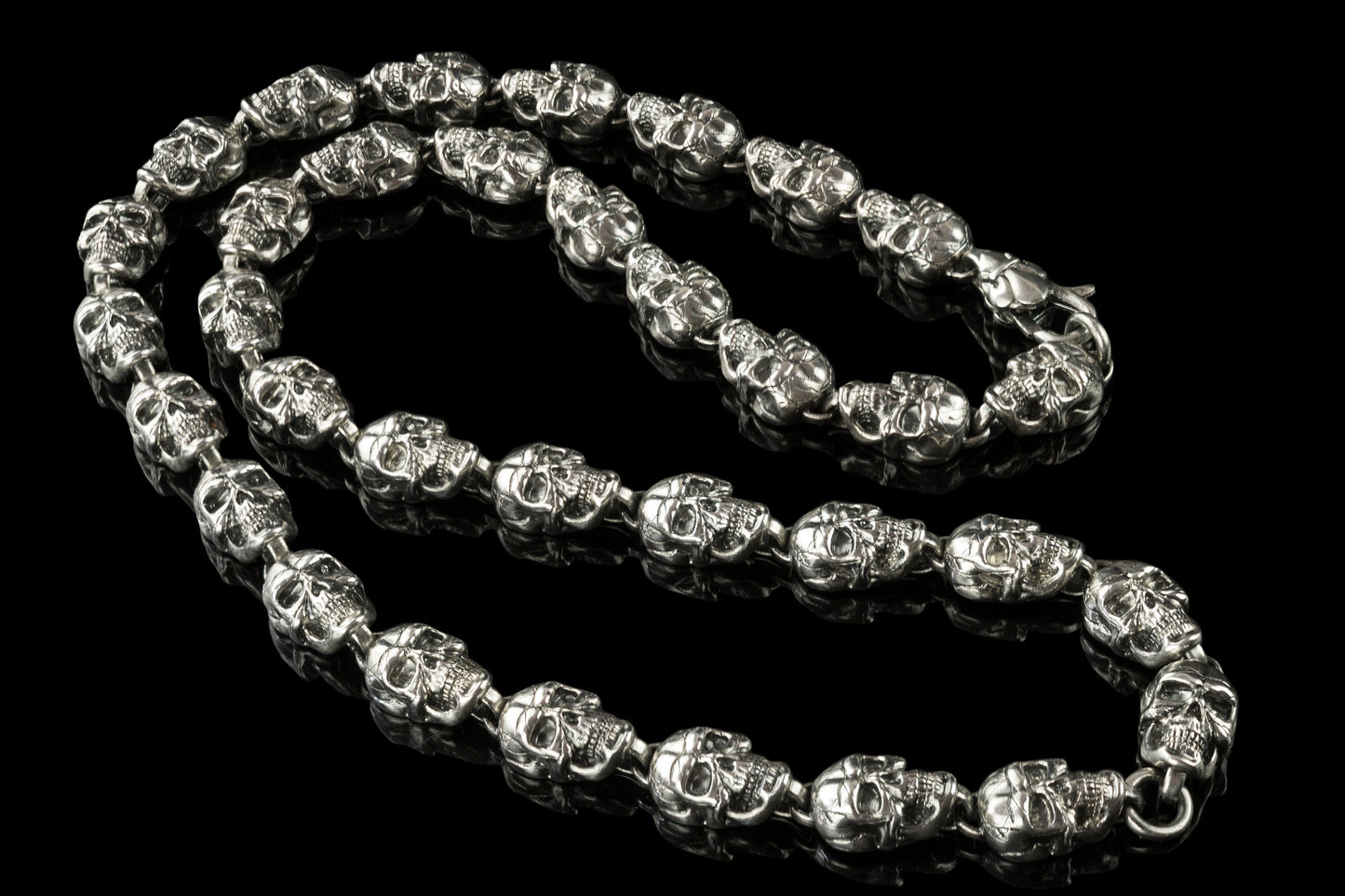 Silver skull chain Brutalist necklace with skull Biker jewelry Huge skull mecklace