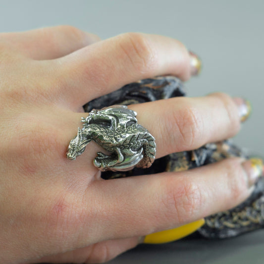 Dragon ring Adjustable silver ring Flying dragon Fantasy silver jewelry