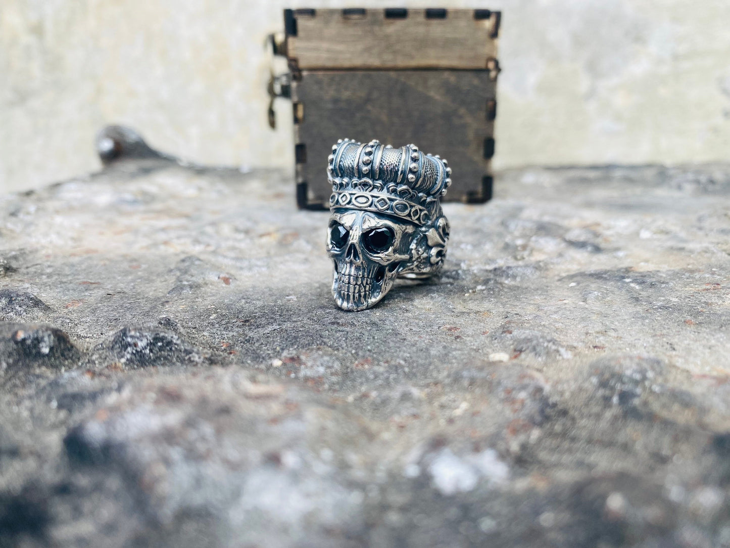 Silver skull ring Heavy skull ring King of Shadow Huge biker ring Brutalist skull ring