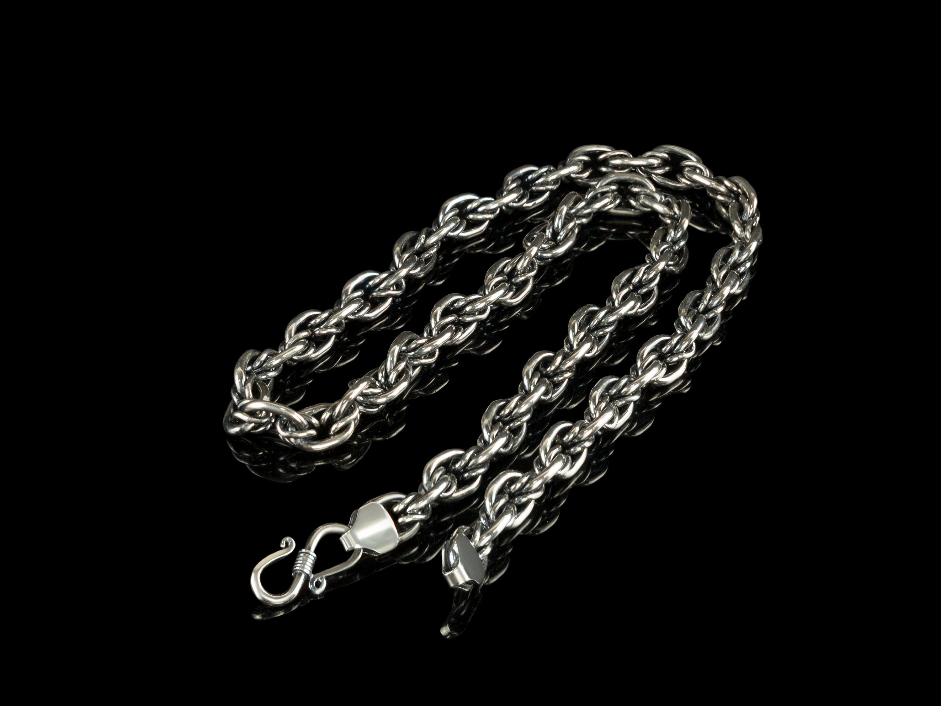 Graf 10 mm sterling silver biker chain, clasp