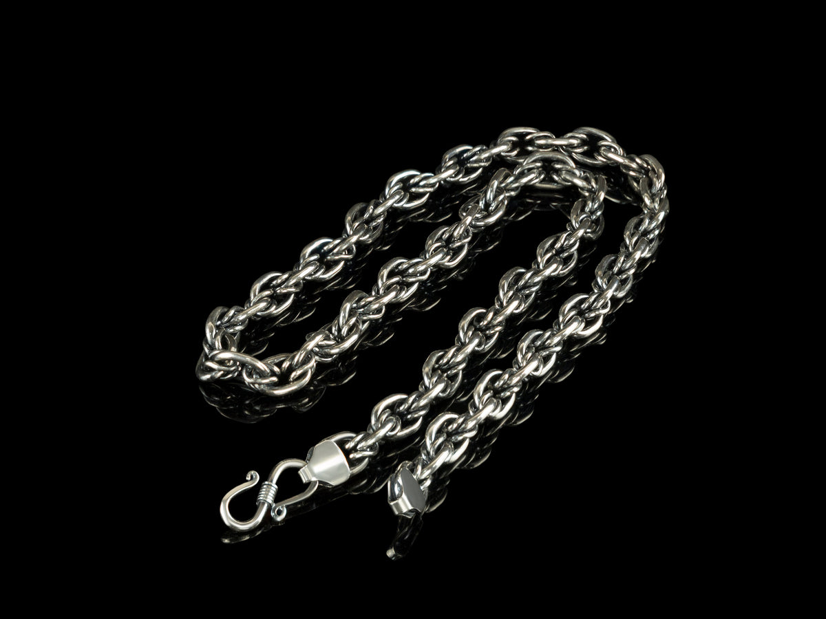 Graf 10 mm sterling silver biker chain, clasp