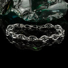Graf 9 mm chain bracelet, front view of the full loop