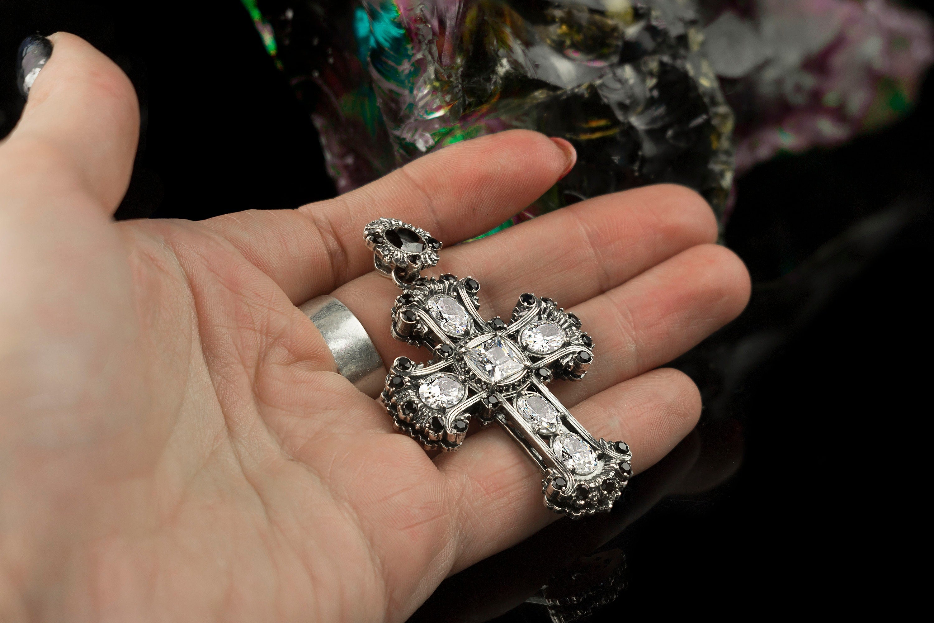 Jeanne d’Arc-inspired Victorian gothic cross pendant in 925 sterling silver with multiple cubic zirconia stones