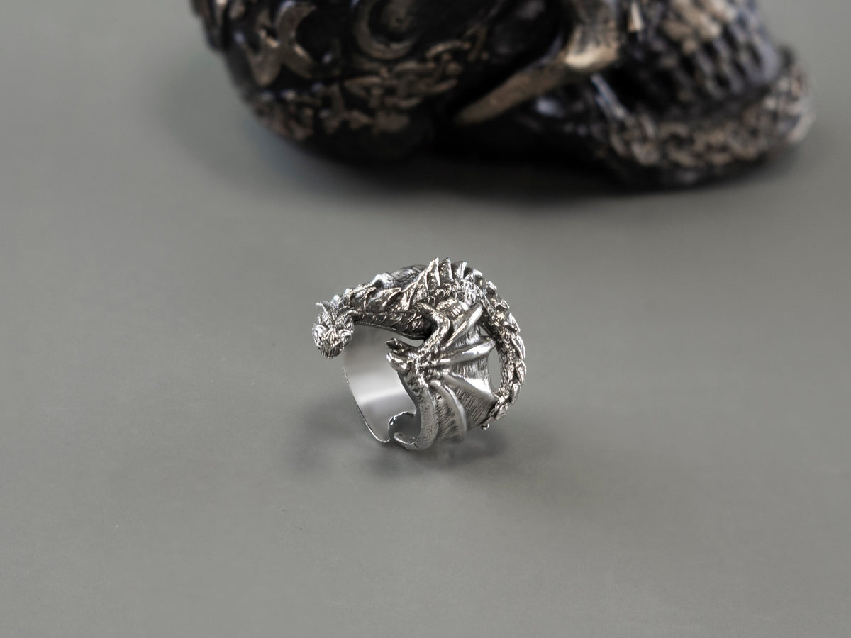 925 sterling silver Dragon’s Grasp ring with detailed sculptural dragon, scales and claw design
