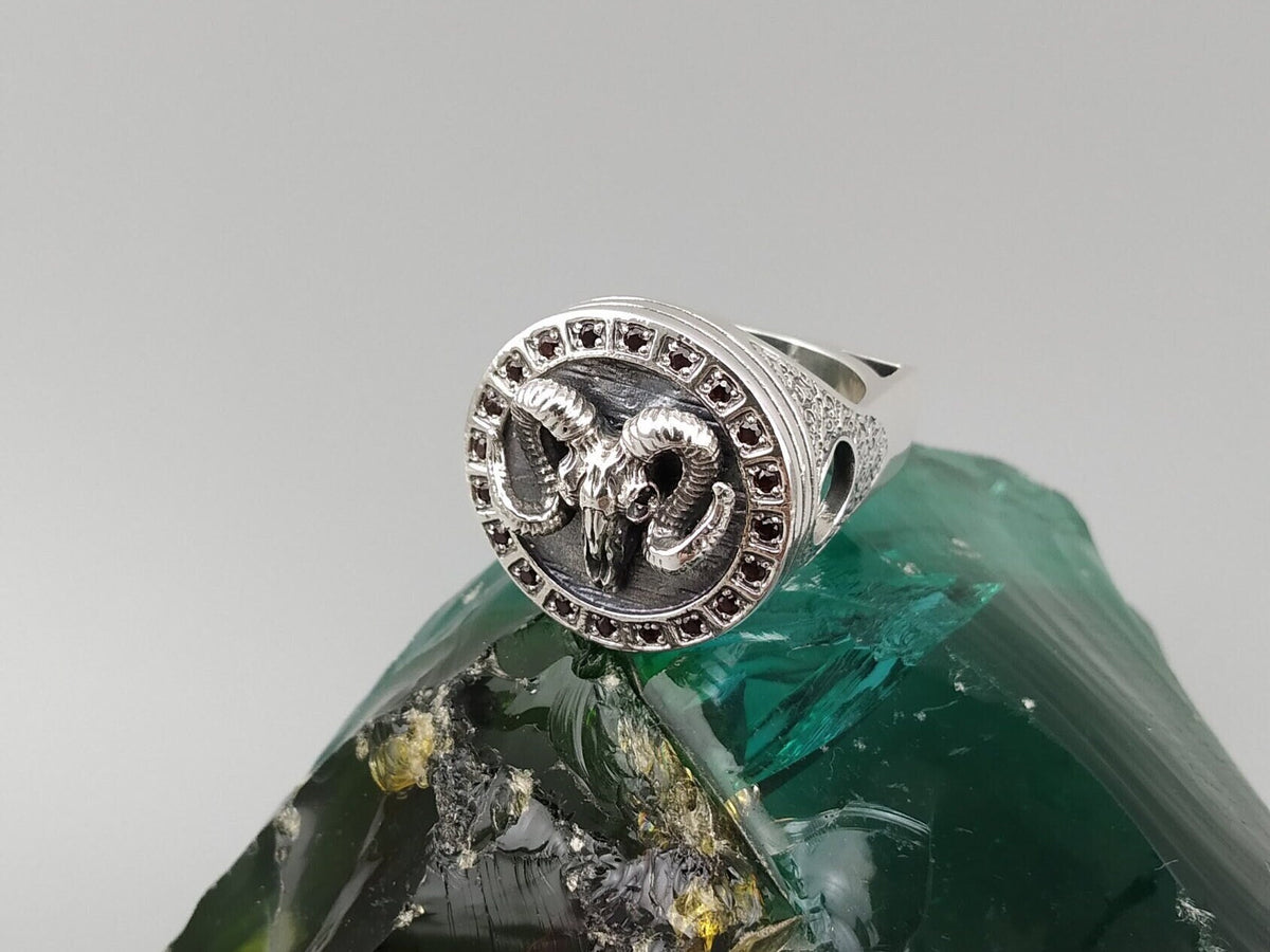 Mystic Ramhorn men's ring in 925 sterling silver with a sculpted ram head, curled horns, and dark cubic zirconia accents by Yeti Jewelry