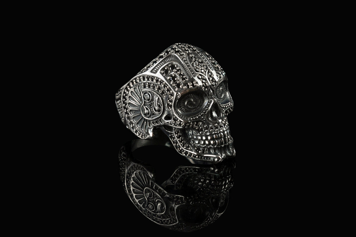 Ornate calavera skull ring in 925 silver, three-quarter view