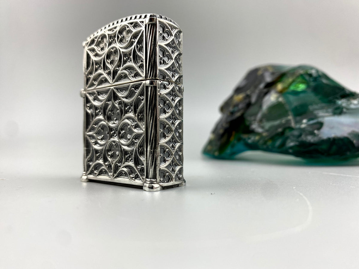 Relic lighter case front view in oxidized 925 silver