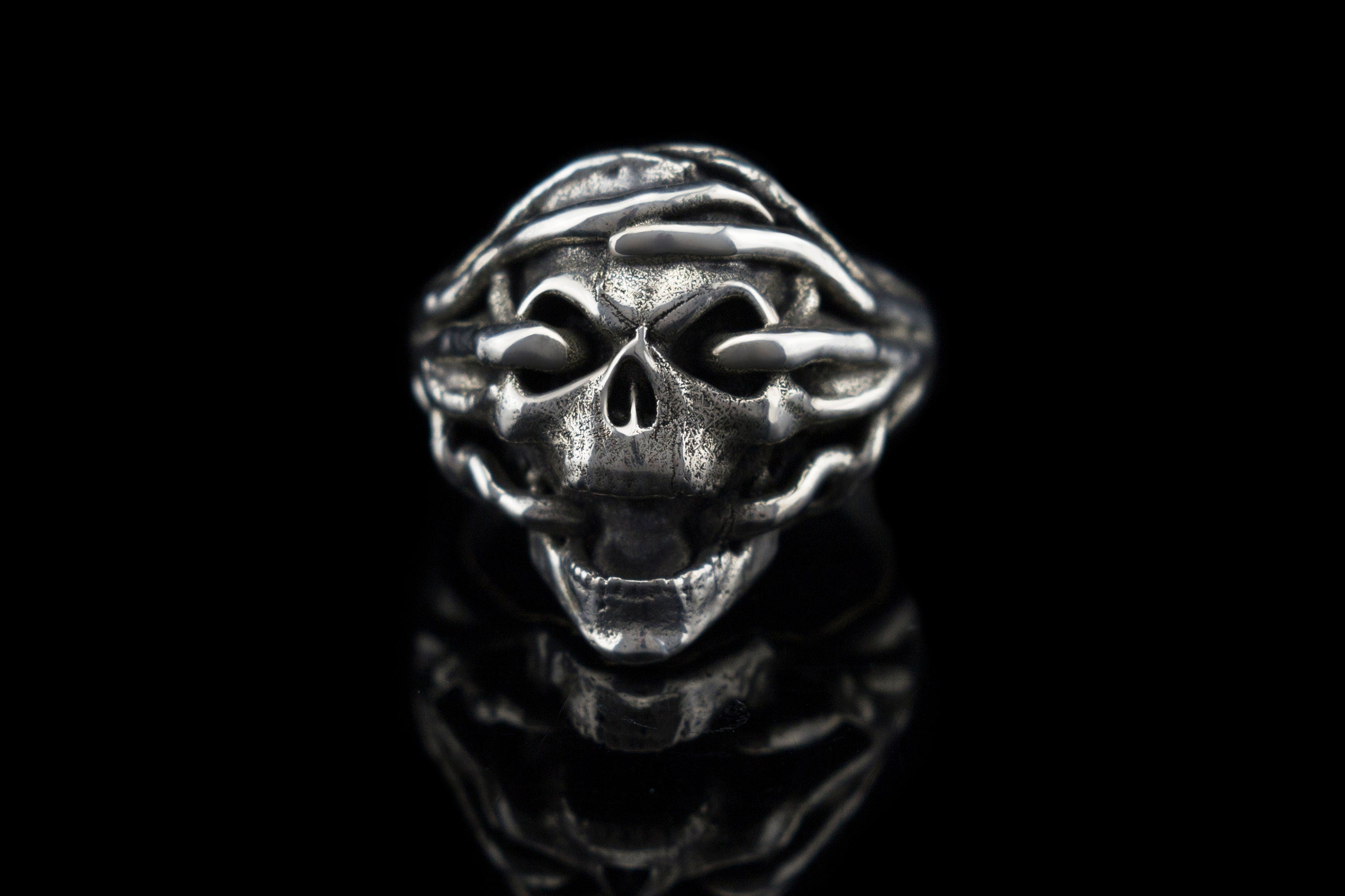 Men's ring Skull ring Silver skull ring  Brutalist Skull jewelry for men Biker ring Biker jewelry motorcycle men ring Root