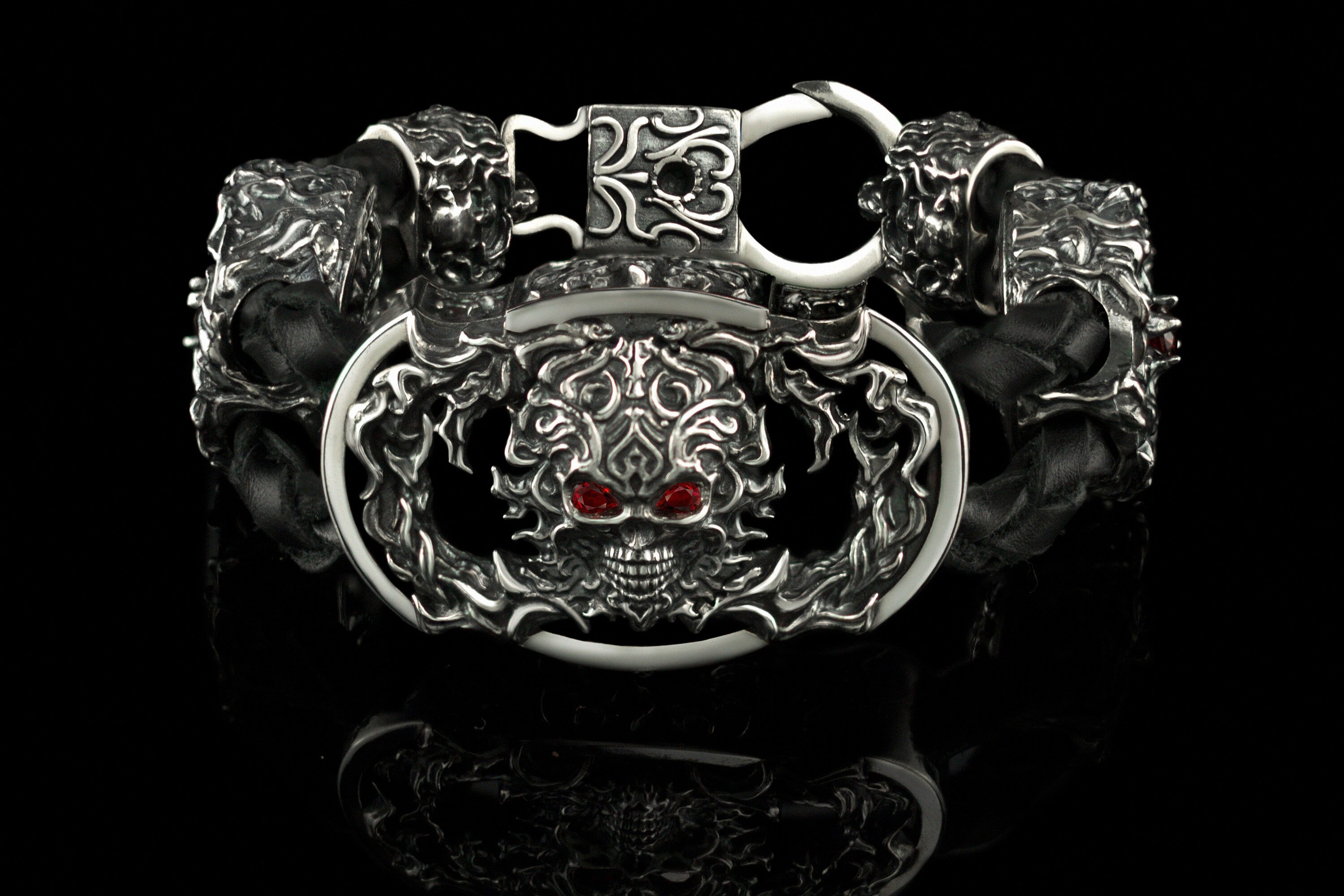 Men's bracelet Silver bracelet Leather bracelet Skull bracelet  Brutalist jewelry Skull Motorcycle Leather Bracelet