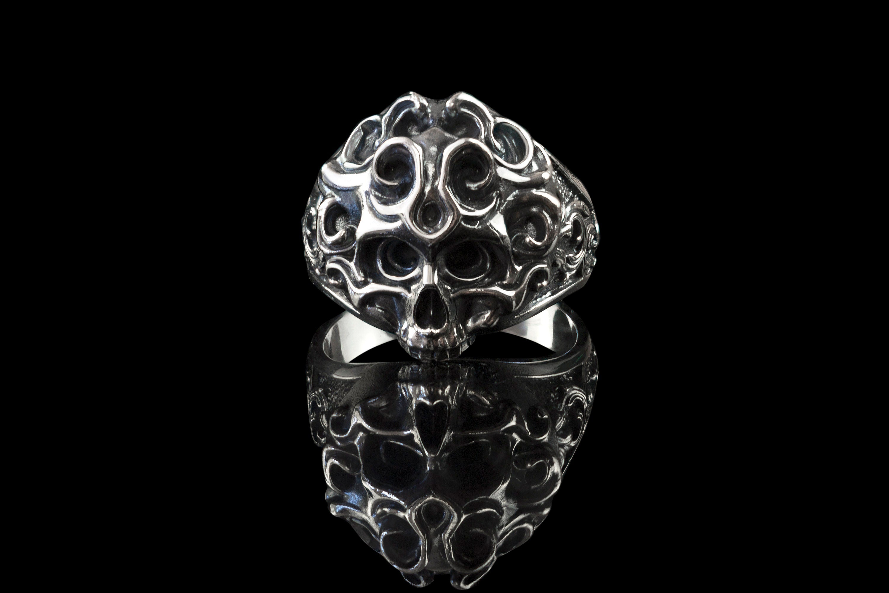 Silver skull ring Biker ring  Tentacle skull ring Biker ring  14 US size in stock