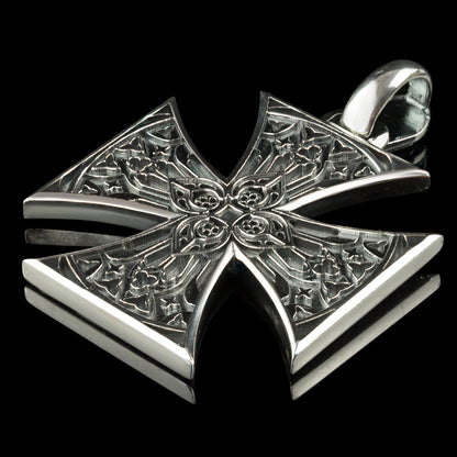 Cross Pattee pendant Men's brutal pendant Silver cross for men Bikers jewelry Maltese cross pendant