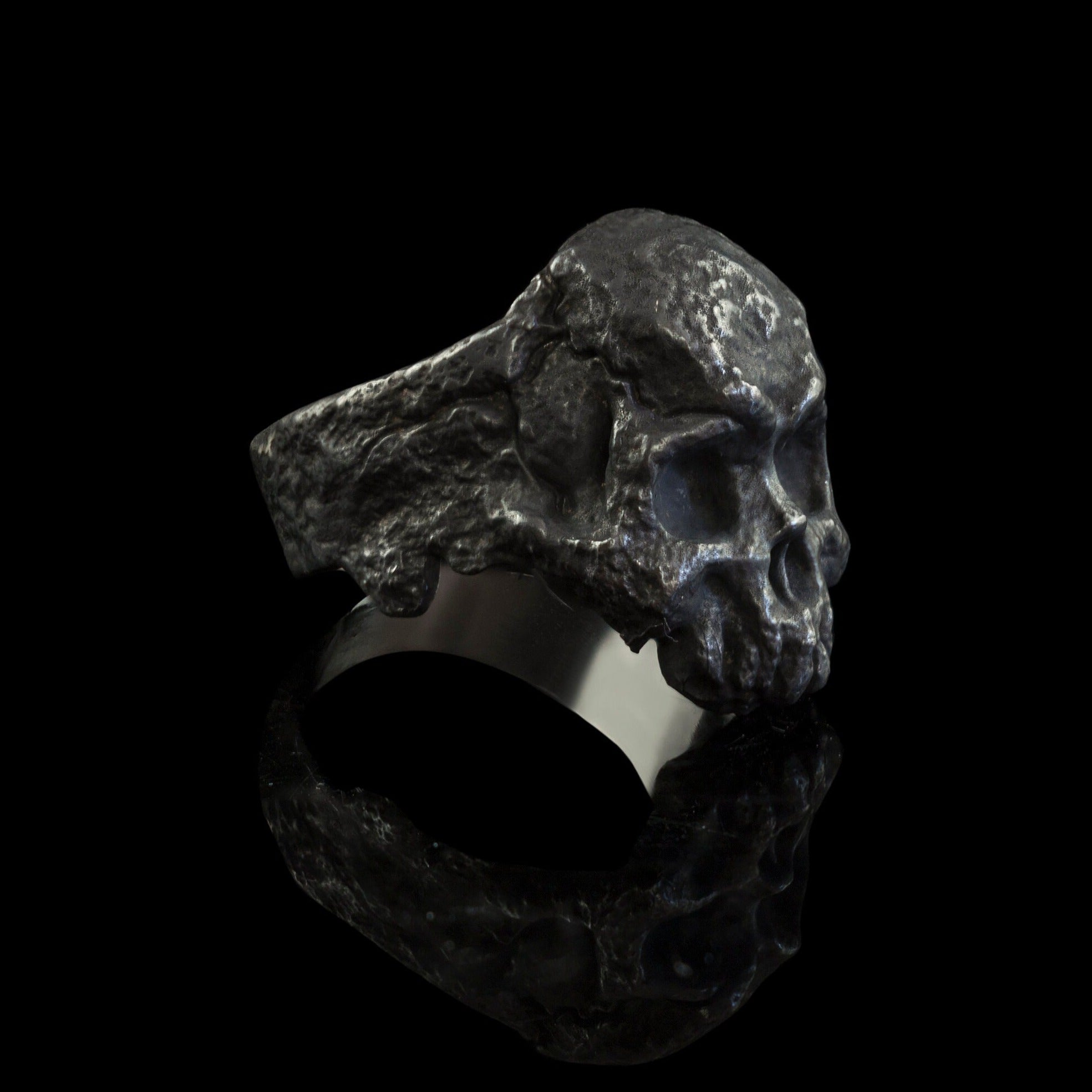 Black skull ring Brutalist skull ring Biker ring Biker jewelry Skull rings for men