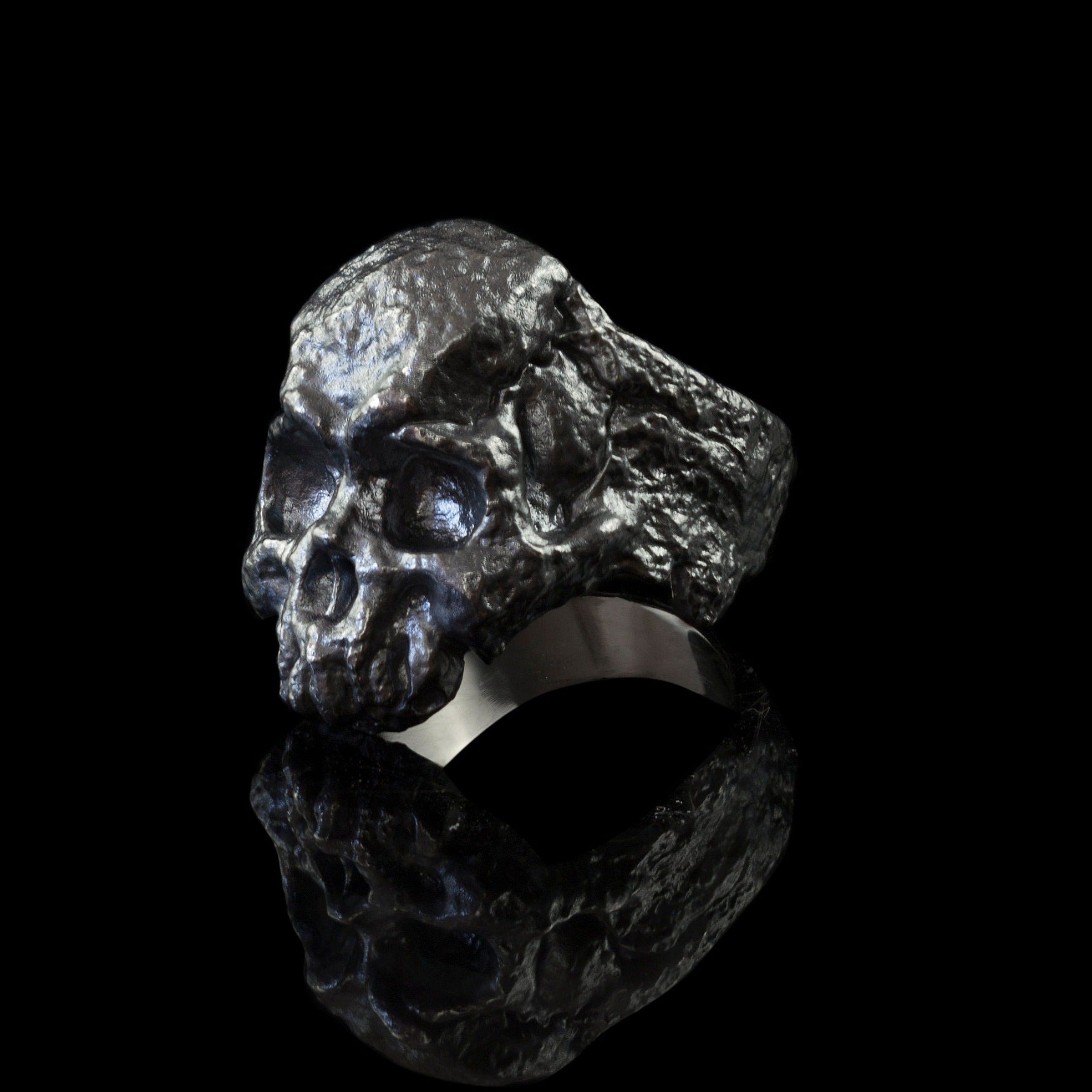 Skull ring Skull jewelry Black skull ring Gift for biker Biker jewelry Silver skull ring