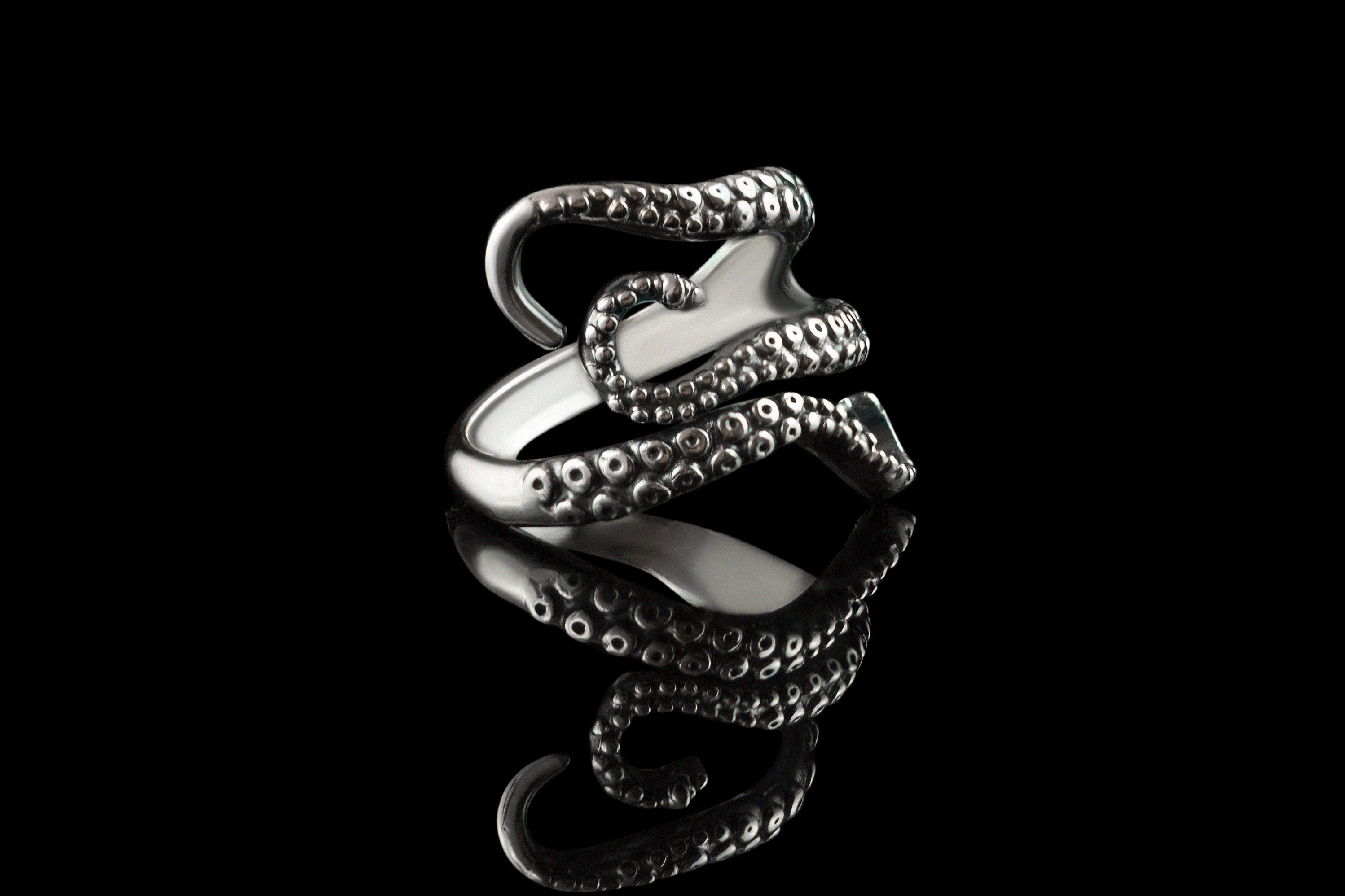 Silver octopus ring Statement ring Kraken ring Wrap ring Gothic silver ring  Kraken jewelry  Adjustable women's ring Tentacle