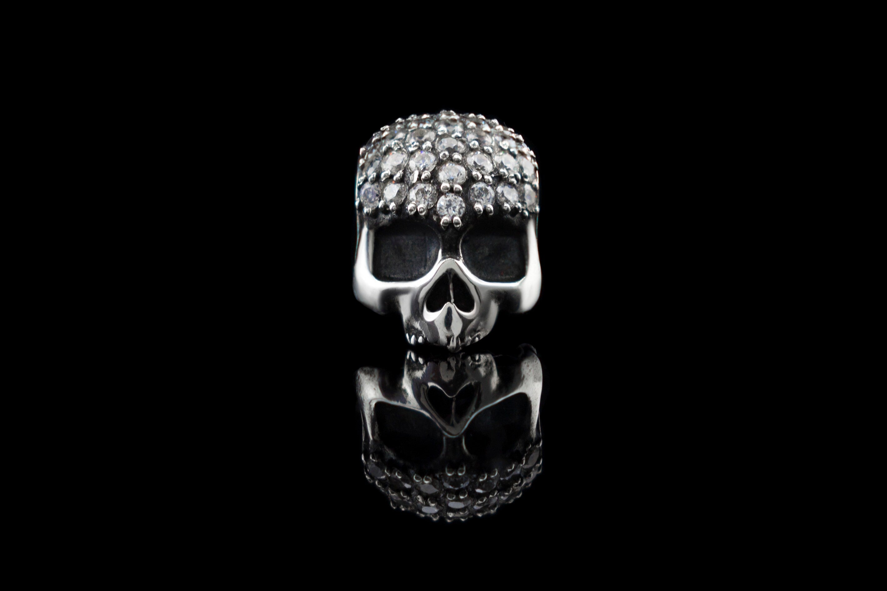 Silver skull charm Skull bead Silver skull charm Charm Bead for Bracelet Pendant