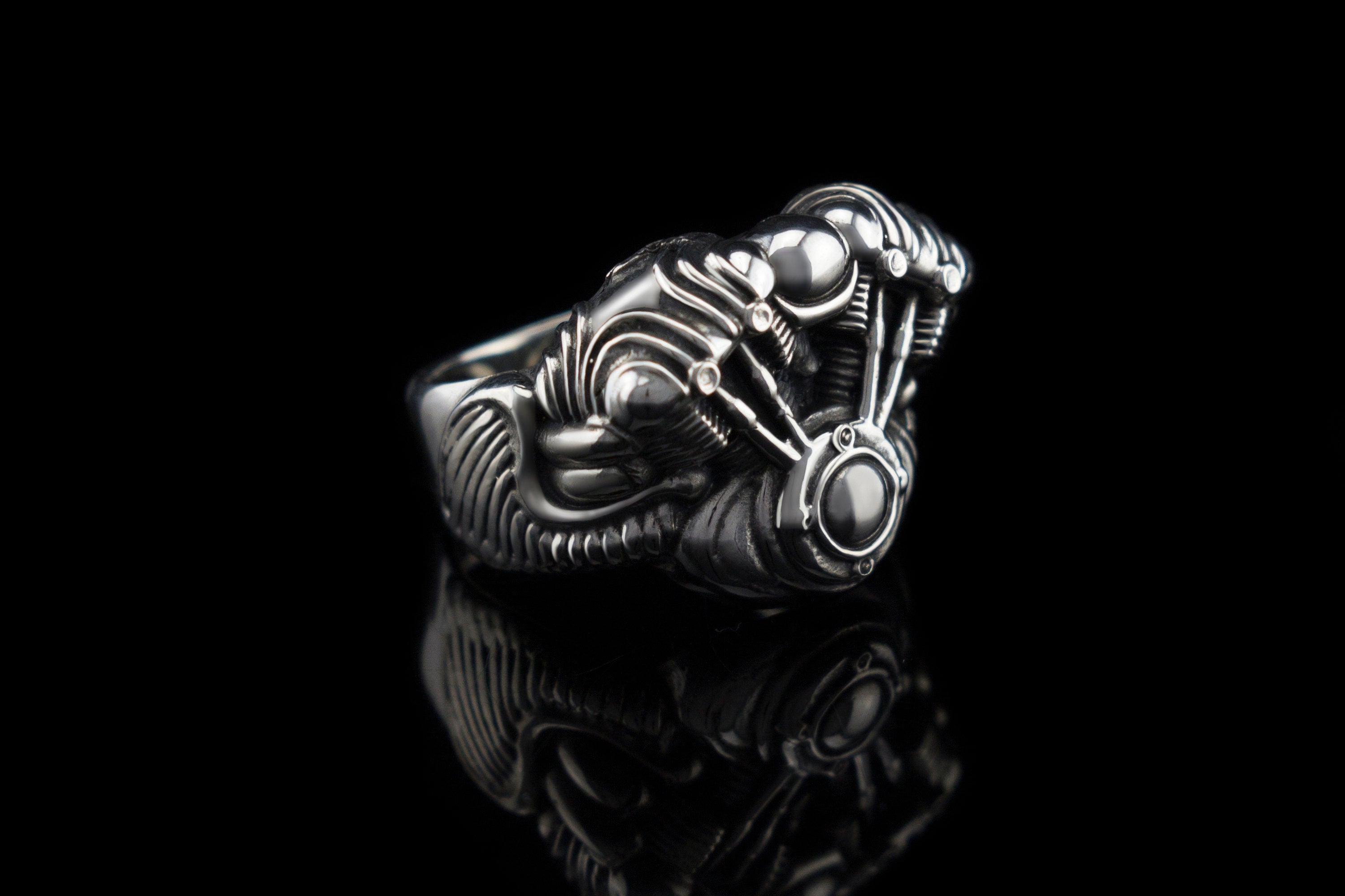 Motorcycles silver rind Biker jewelry V-twin motor ring