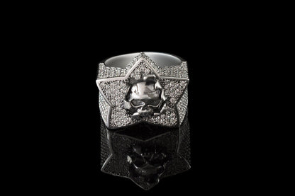 Gemstones skull ring Star Women jewelry