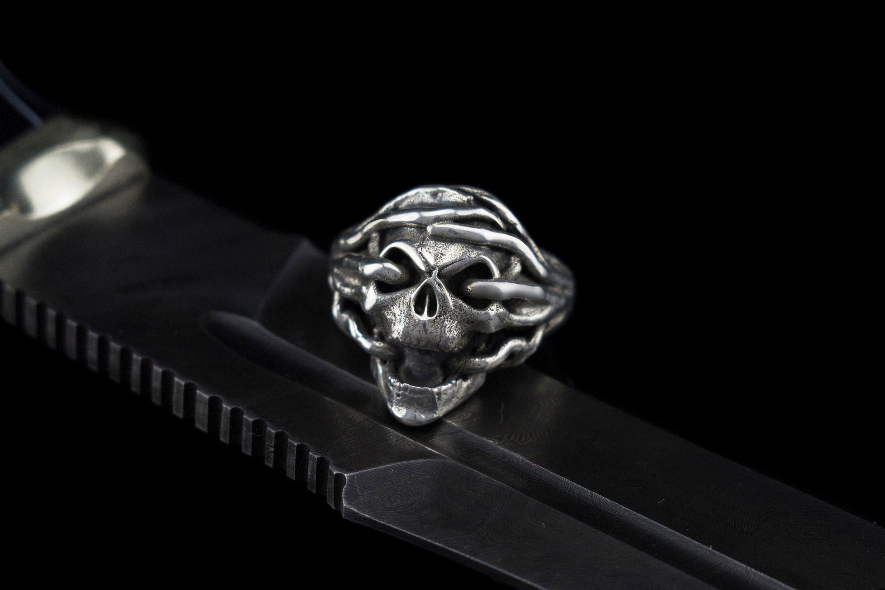 Men's ring Skull ring Silver skull ring  Brutalist Skull jewelry for men Biker ring Biker jewelry motorcycle men ring Root