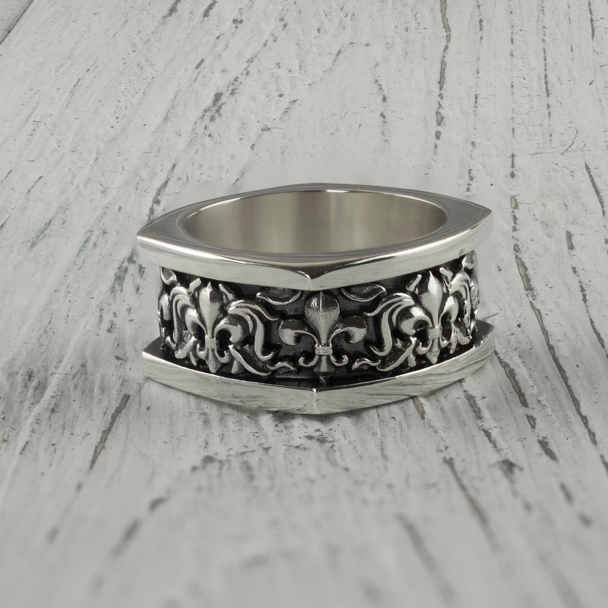 Fleur de Lis ring Biker ring Silver Fleur de Lis ring French lily