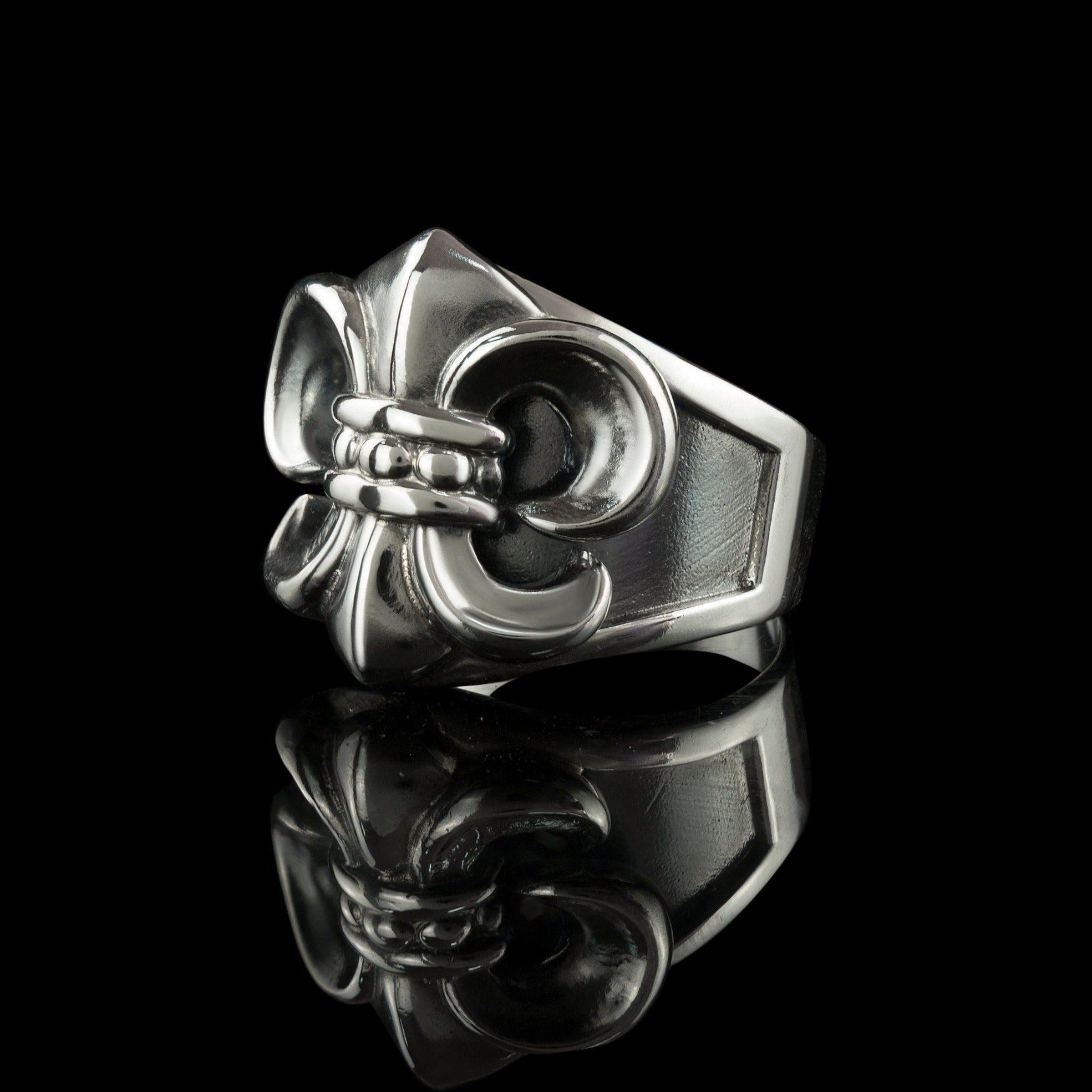 Fleur de Lis ring Silver jewelry French lily Biker jewelry Knight ring