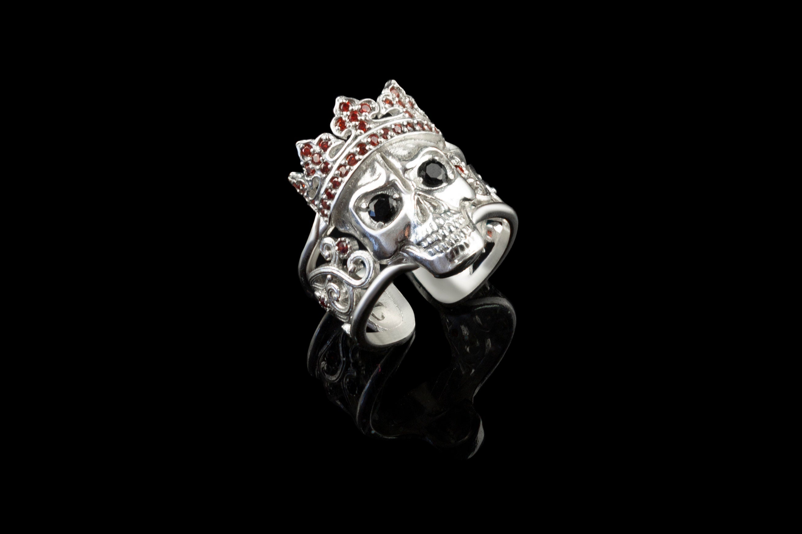 Silver skull ring Santa Muerte  Skull with crown Skull king ring