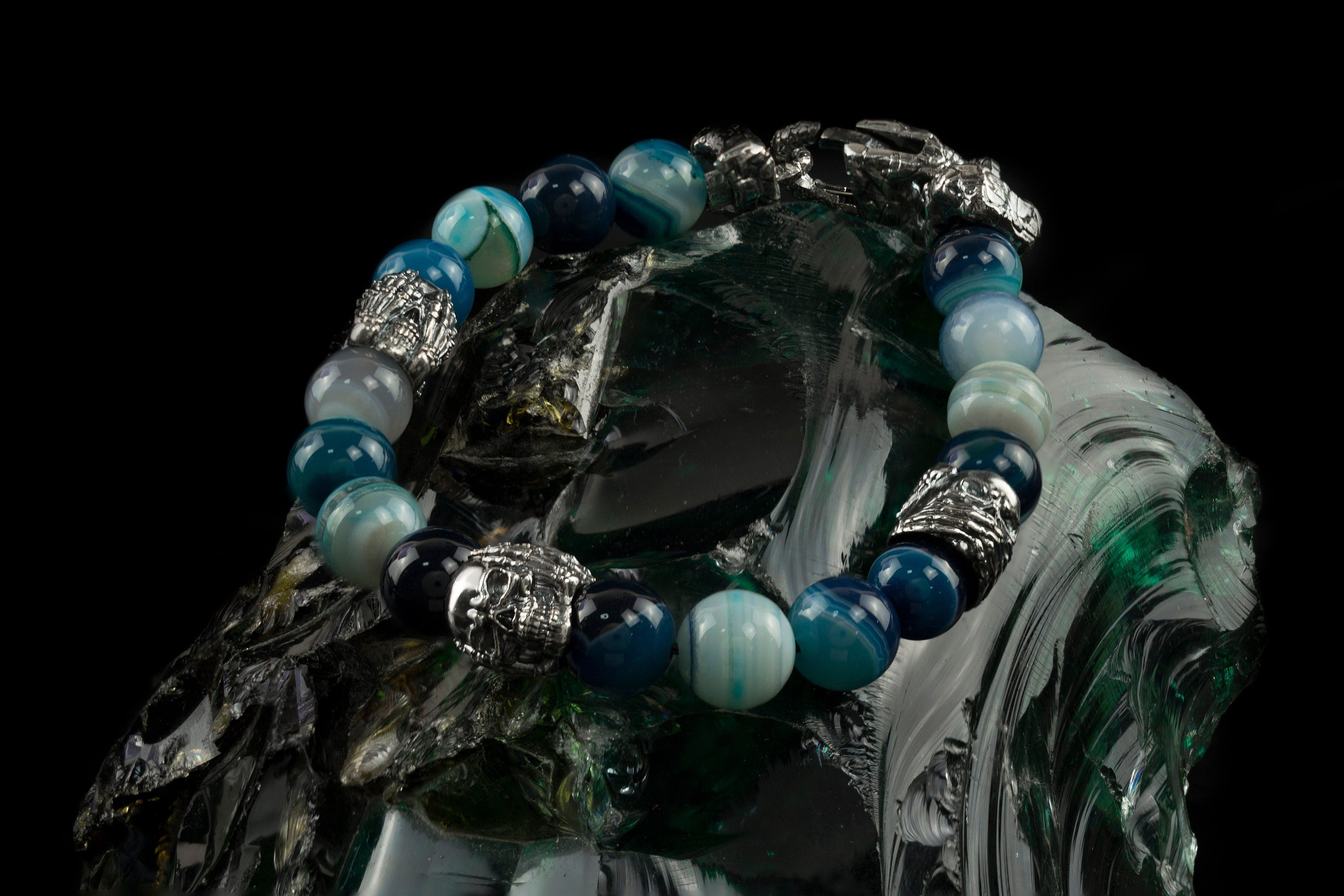 Skull bracelet Agate gemstones Beaded bracelet Silver skull beads See nothing hear nothing say nothing