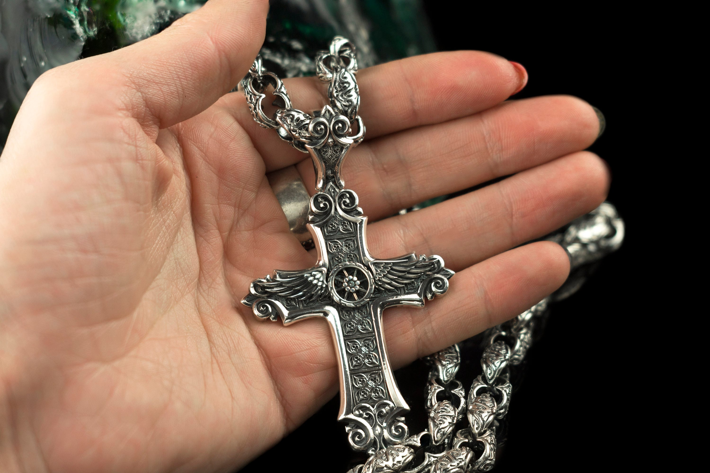 Biker pendant Silver cross with wings and tire Wheels of Freedom