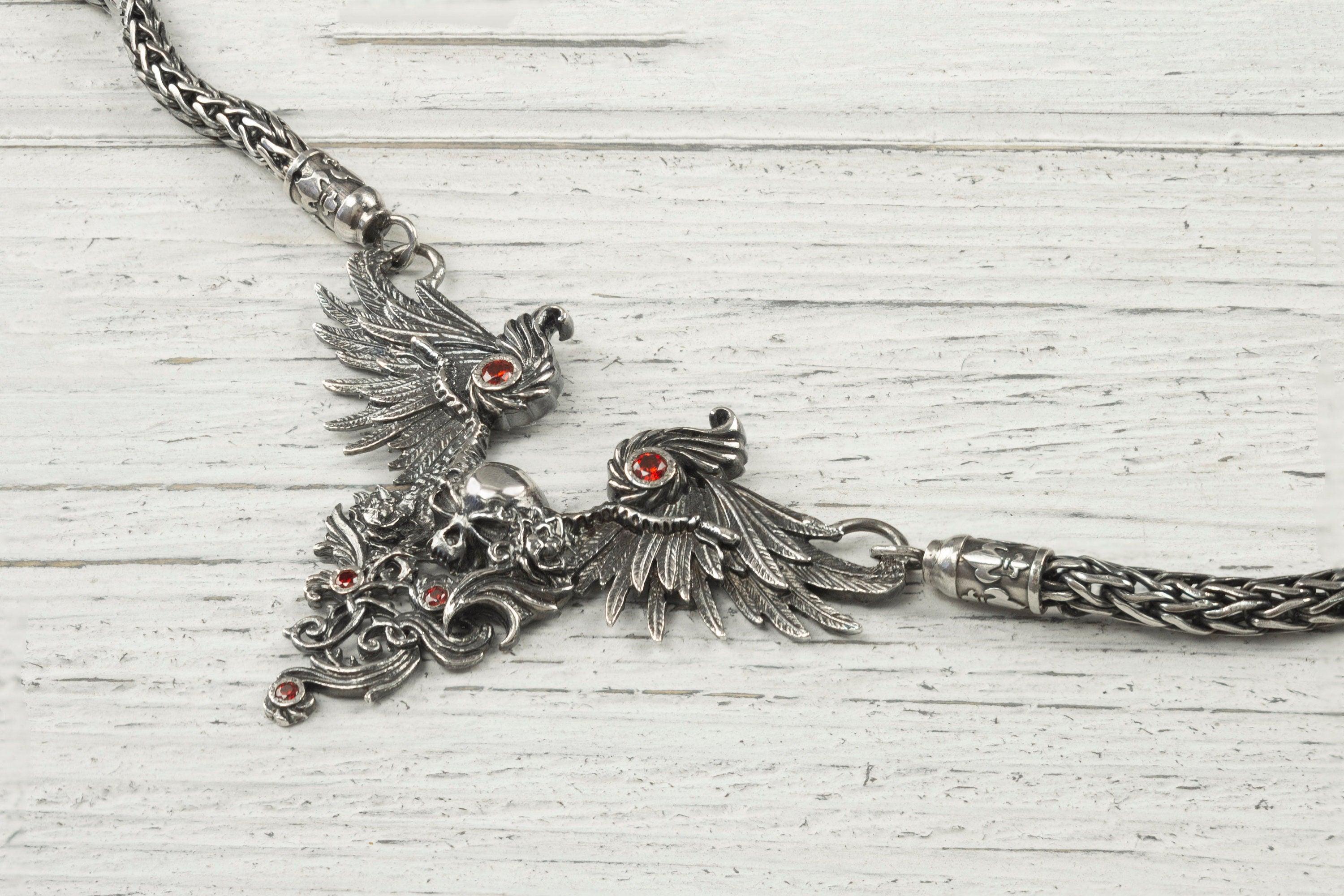 Women silver skull necklace Dark Angel