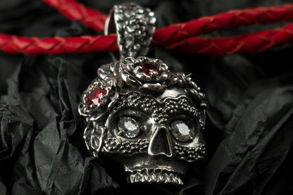 Women's silver skull pendant Frida pendant Skull jewelry Gothic pendant