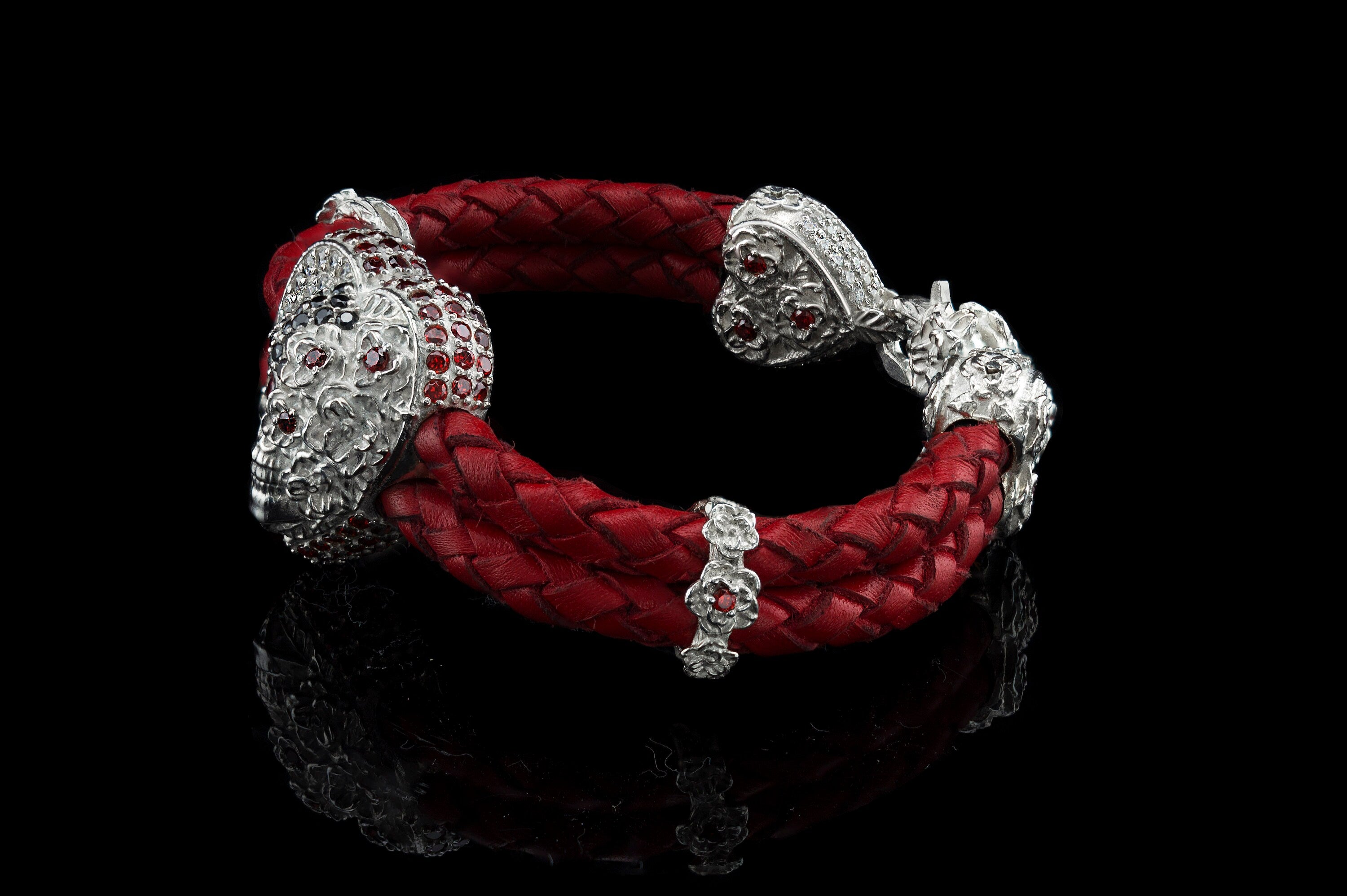 Women skull bracelet Silver skull jewelry Red leather Gothic jewelry