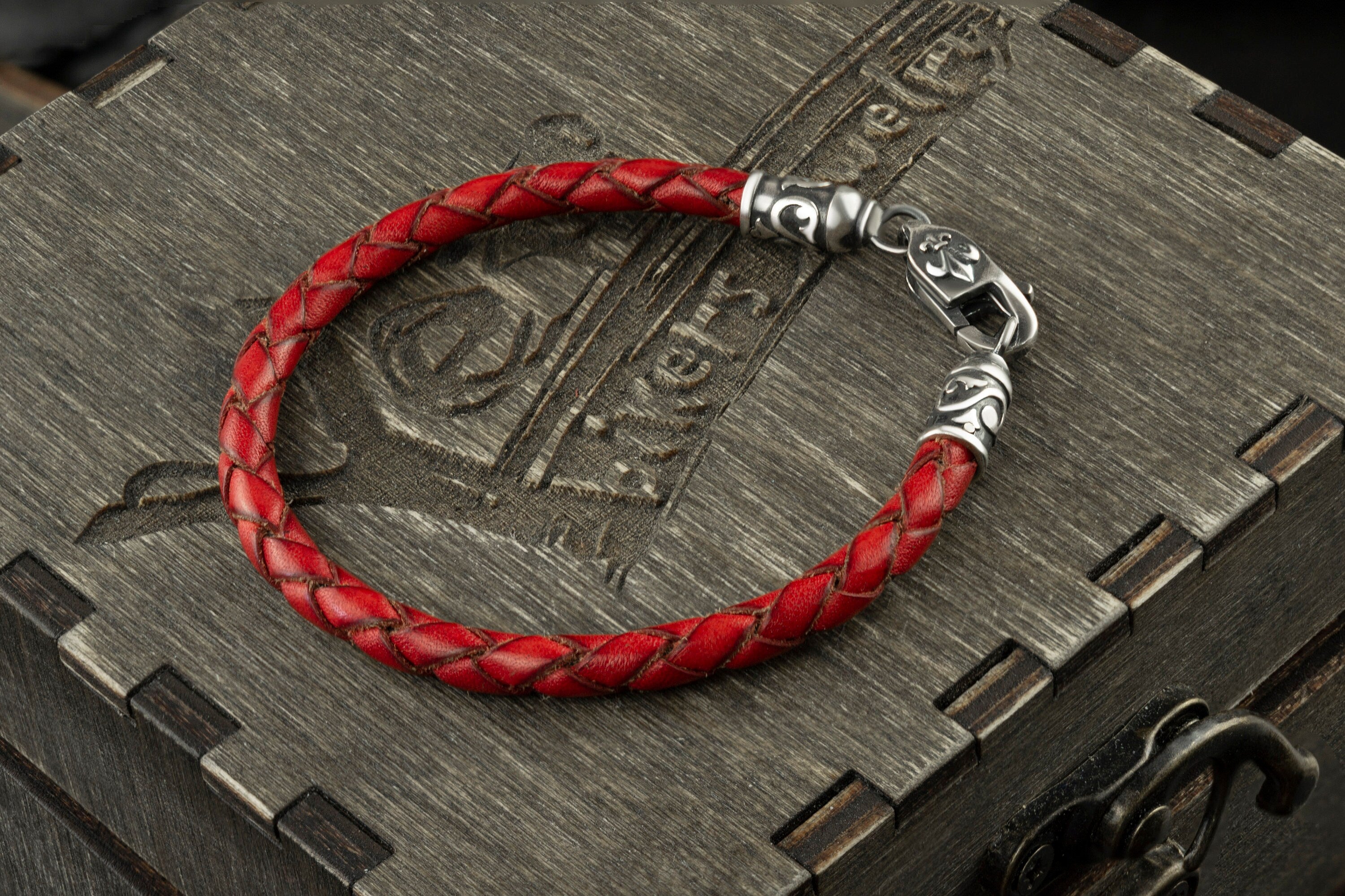 Red leather bracelet with silver claps Red  bracelet for beads