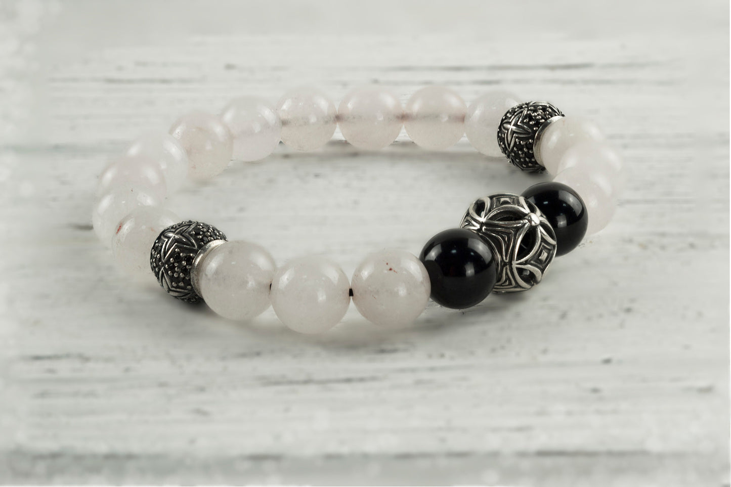 Gemstones bracelet Rose quartz with silver beads