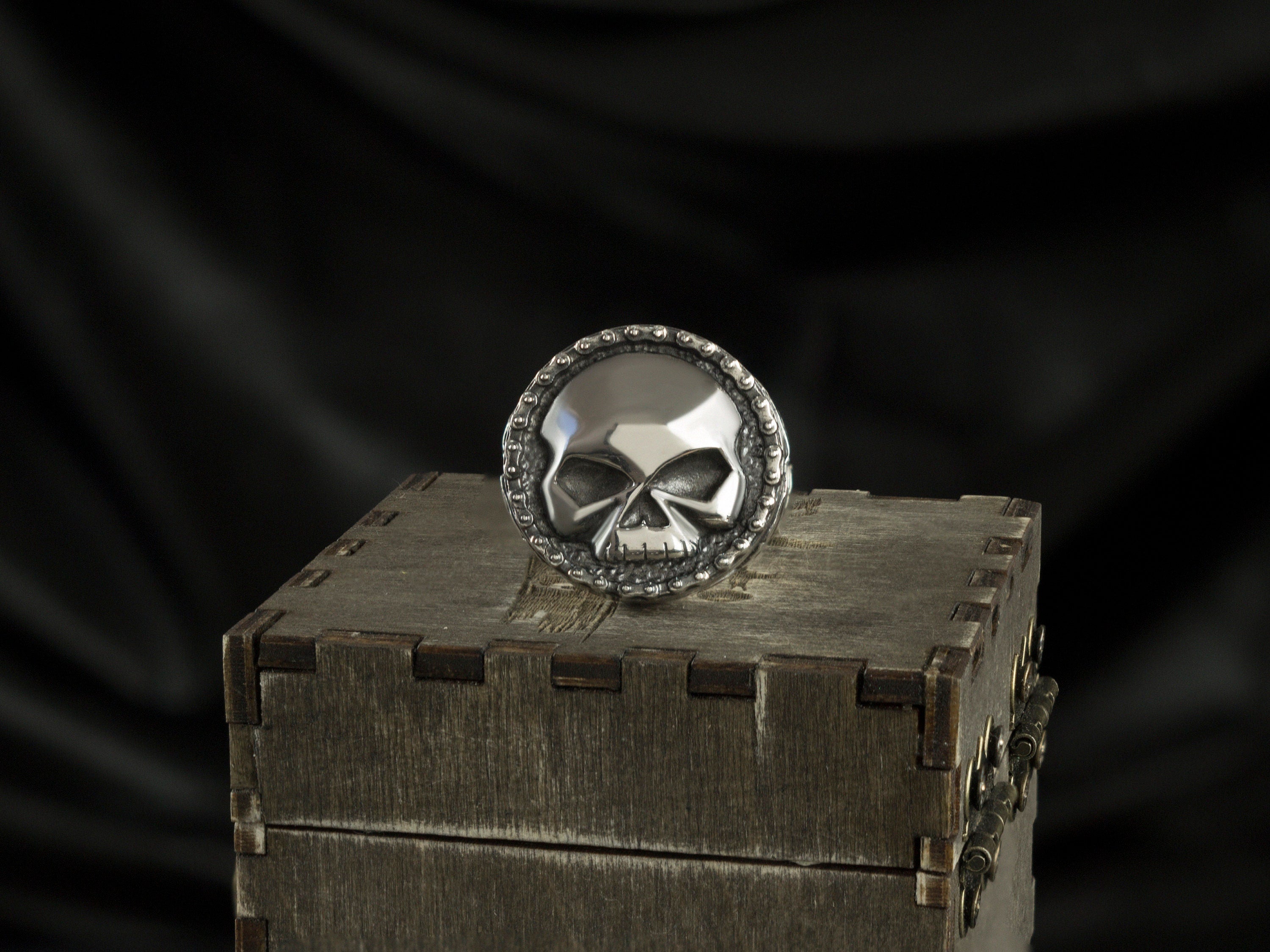 Silver skull ring Biker's ring  Huge skull ring Gift for biker