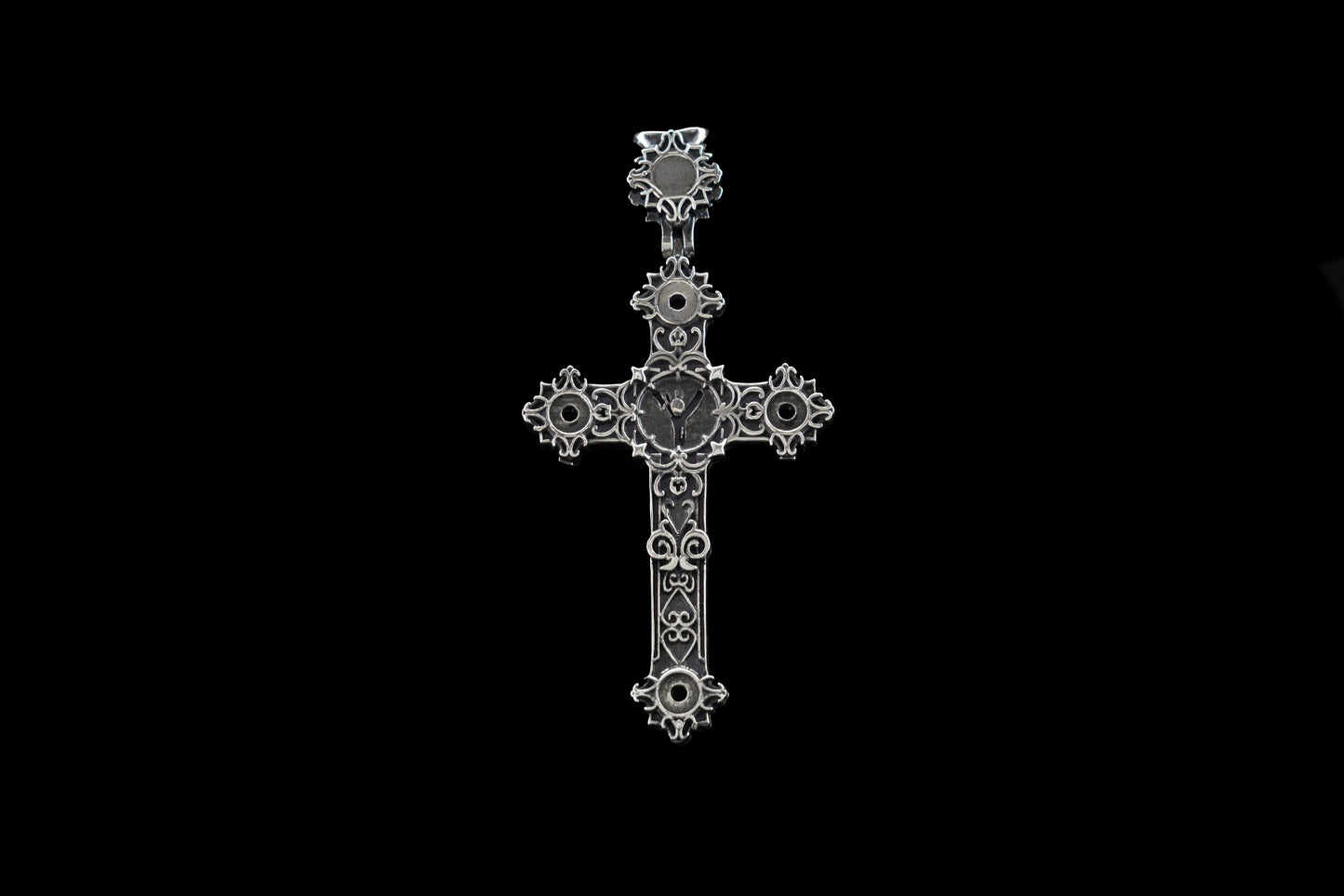 Skull cross Gothic silver pendant with skull Skull jewelry