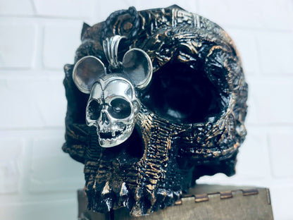 Women skull pendant Silver skull jewelry Mouse pendant