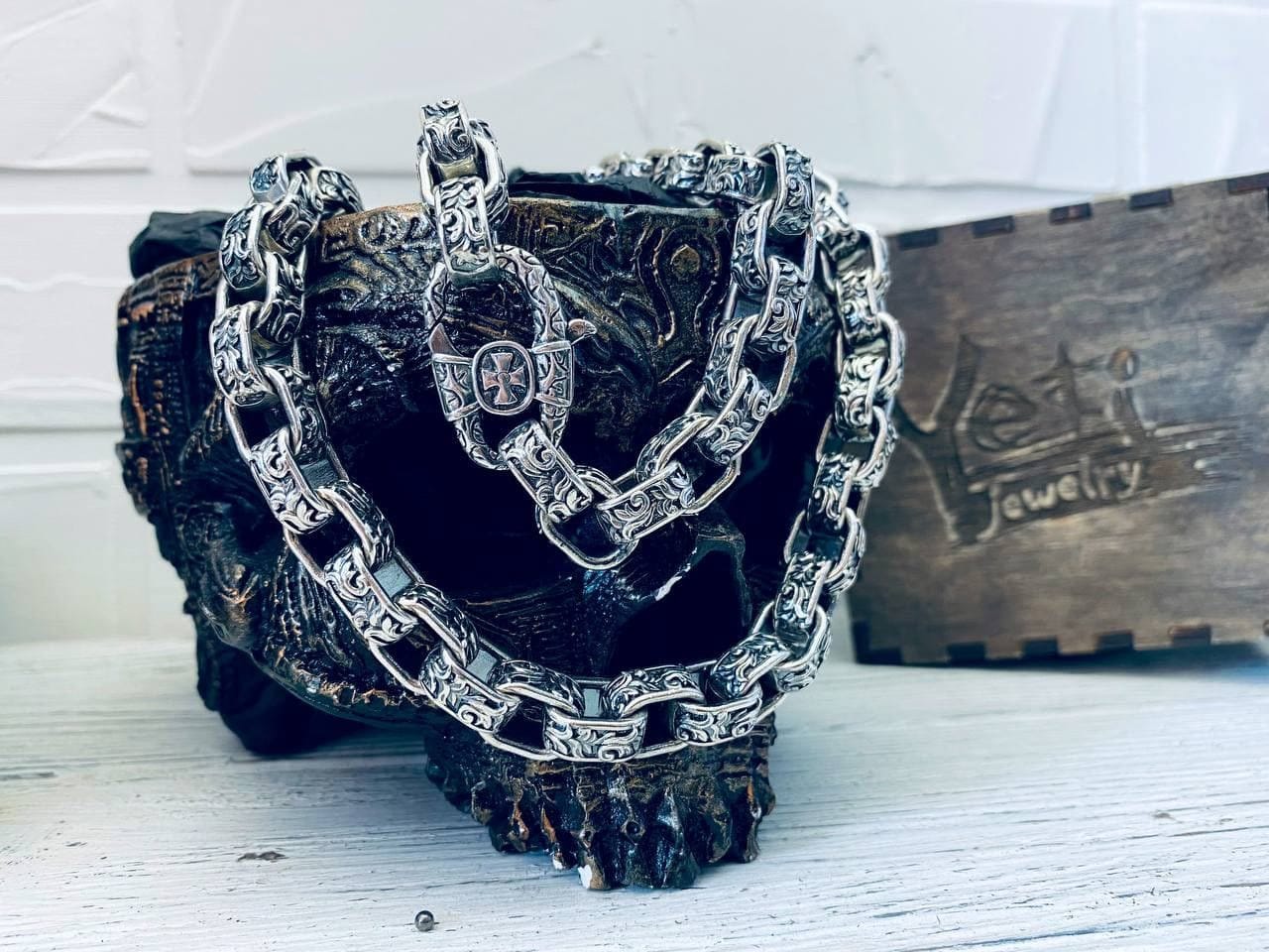Heavy silver chain Darck Brutalist necklace Silver biker jewelry Floral ornament chain