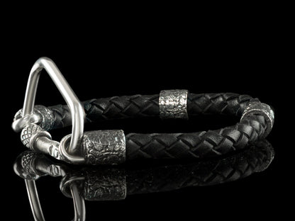 Climbing Jewelry Silver Climbing Carabiner bracelet Gift for travel lover