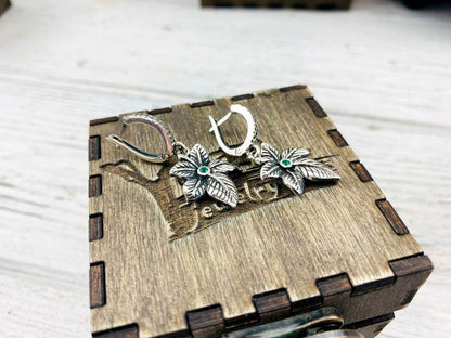 Oxidized sterling silver leaf earrings  Silver leaf leaflet earrings Green earrings Drop silver earrings Silver floral earrings