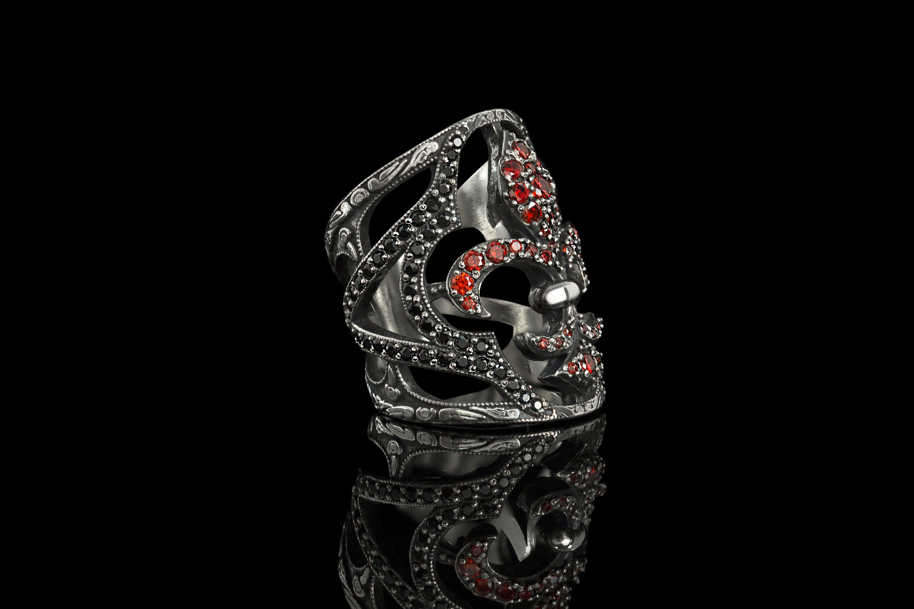 Women ring Fleur de lis Adjustable ring Red gemstones Garnet ring Cocktail ring Heavy ring Biker women ring