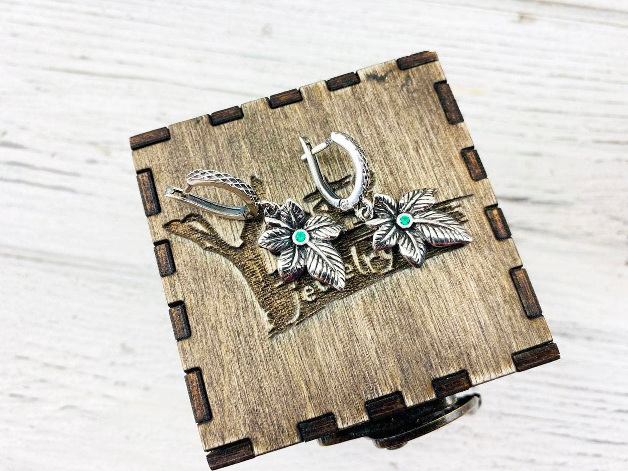 Oxidized sterling silver leaf earrings  Silver leaf leaflet earrings Green earrings Drop silver earrings Silver floral earrings