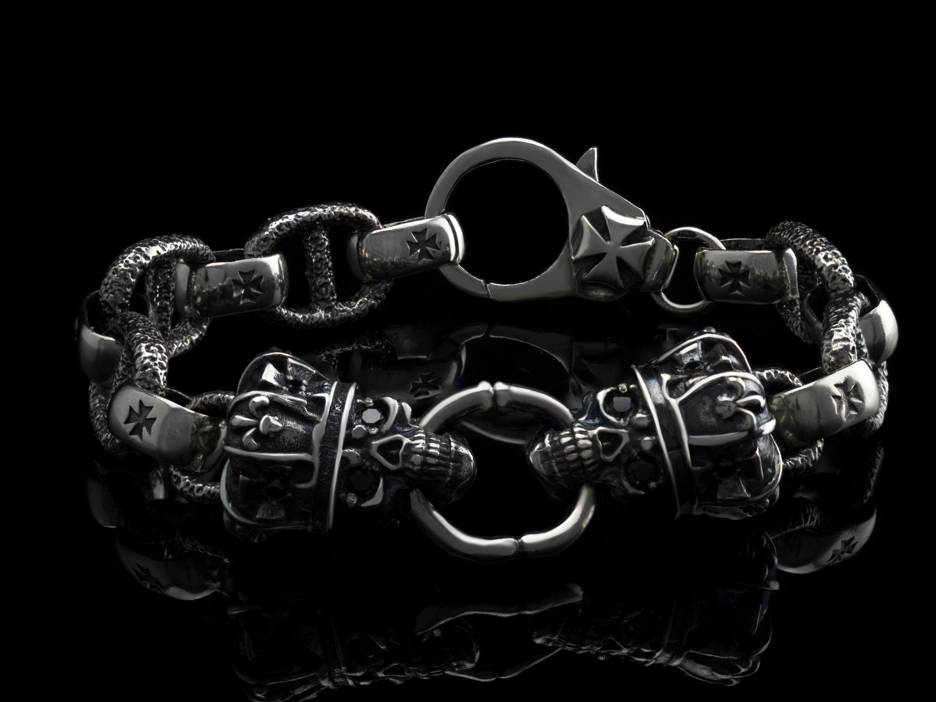 Silver skull bracelet King skull bracelet Biker jewelry